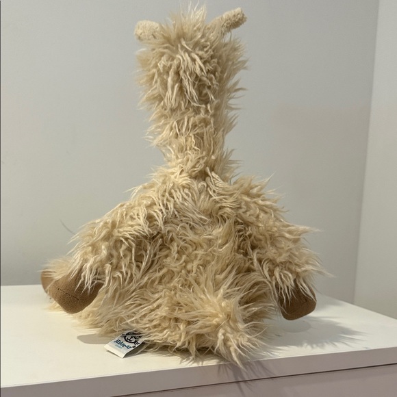 Jellycat Luis Llama Rare - Picture 3 of 5